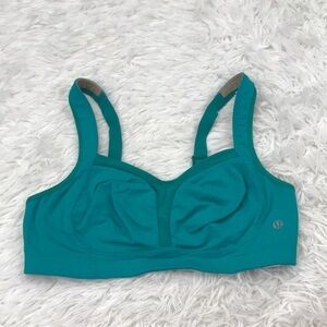 Lululemon Ta Ta Tamer Teal